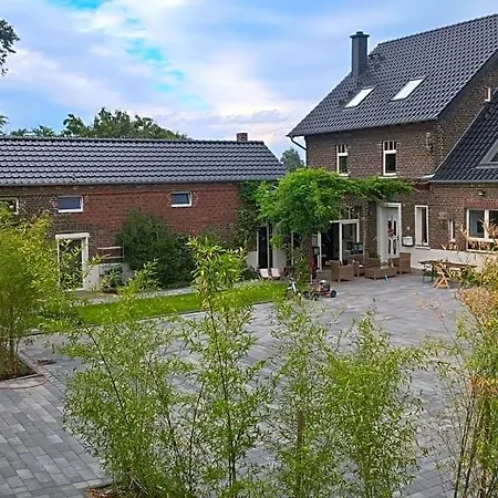 Brockhof 3* Meerbusch